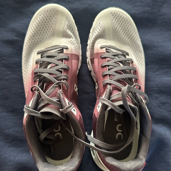 ON women’s sneaker - Picture 6 of 12